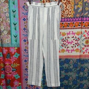 NWT Free People White and Gray Striped Cropped Pants